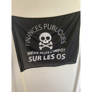 Drapeau « Même plus l’impôt sur les Os »